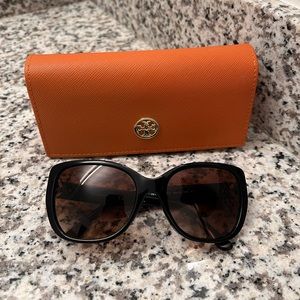 Tory Burch sunglasses ty7086